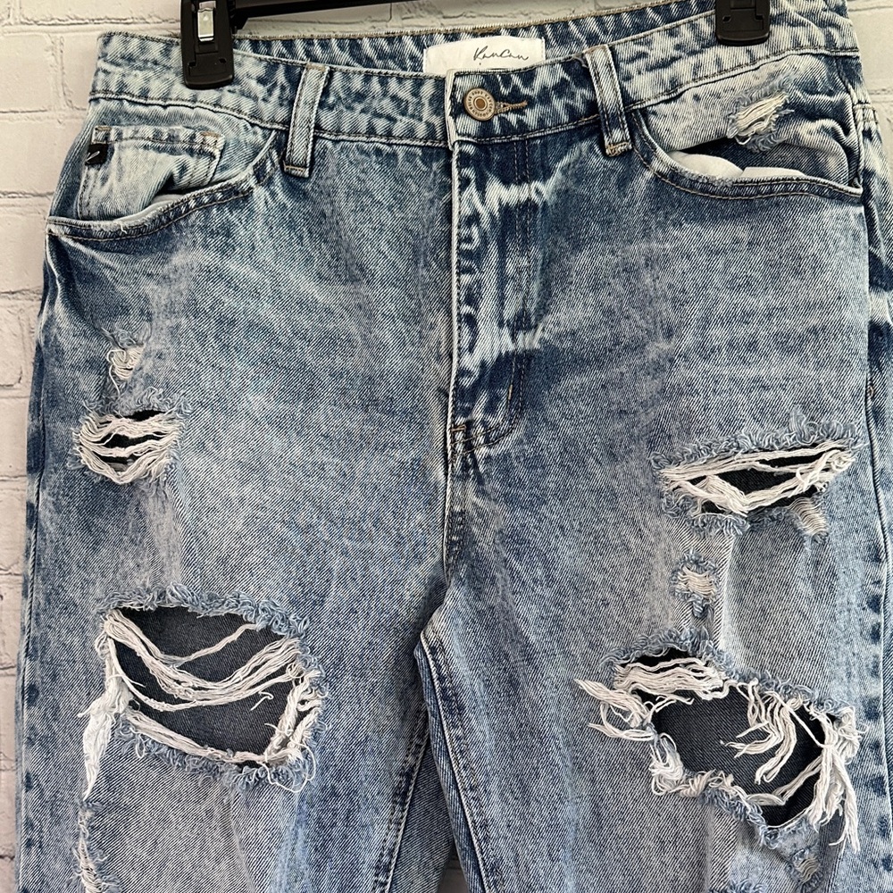 KanCan Light Wash Distressed Ripped Jeans - Picture 3 of 10